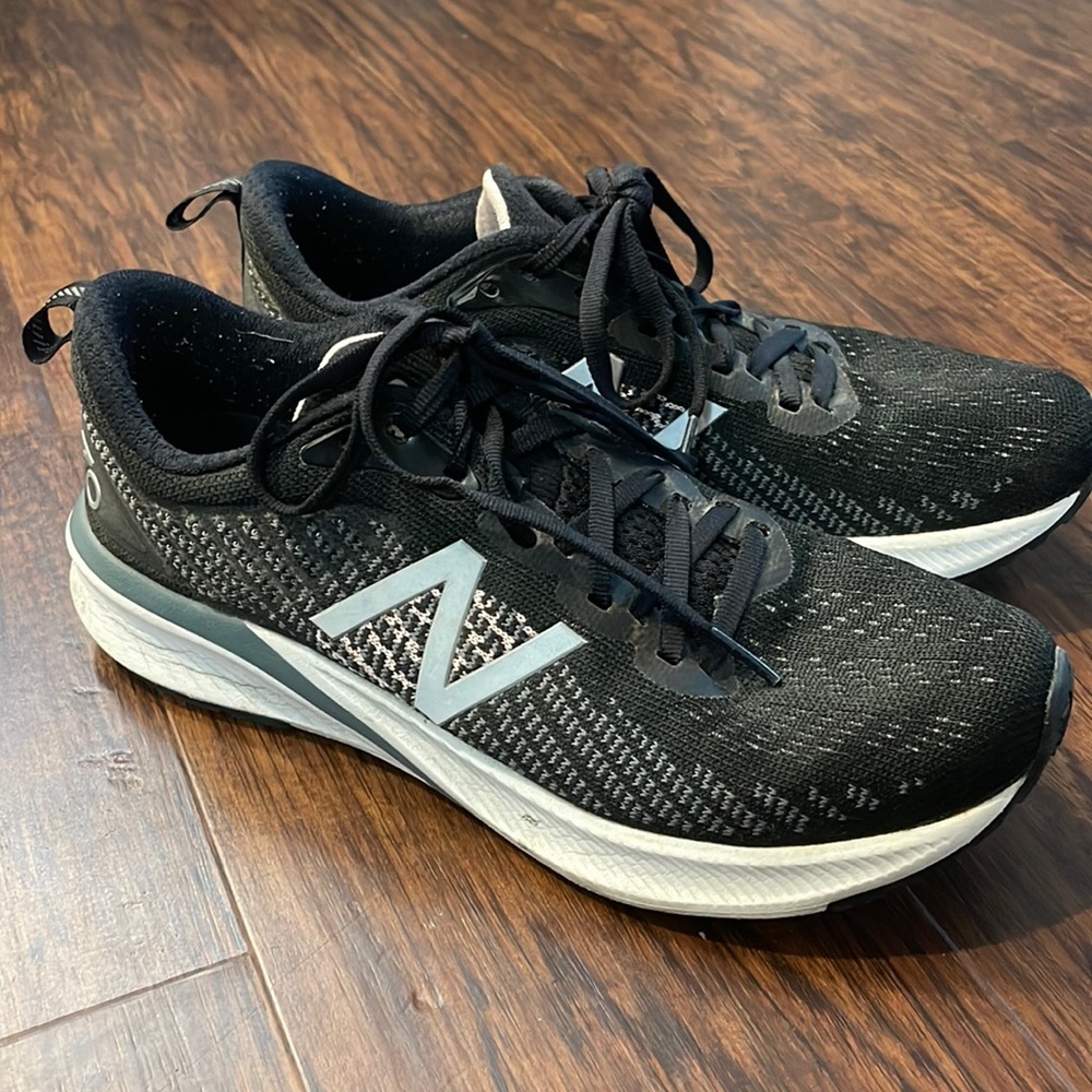 New Balance 870 V.5 Sneakers